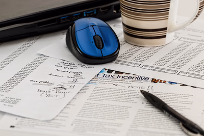 Accountancy and tax practice advisory setting with secure local workstation